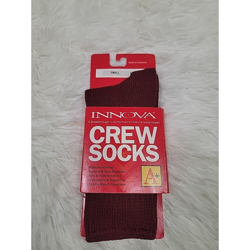 Vtg INNOVA Performance Crew Socks Women's Size S 6-8 Burgendy Moisture Wicking P